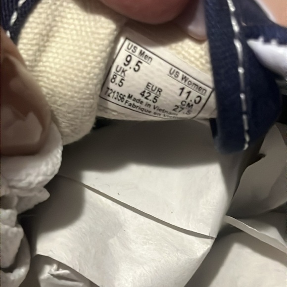 Vans Men's Navy Sneakers, Size 9.5 - Picture 8 of 8